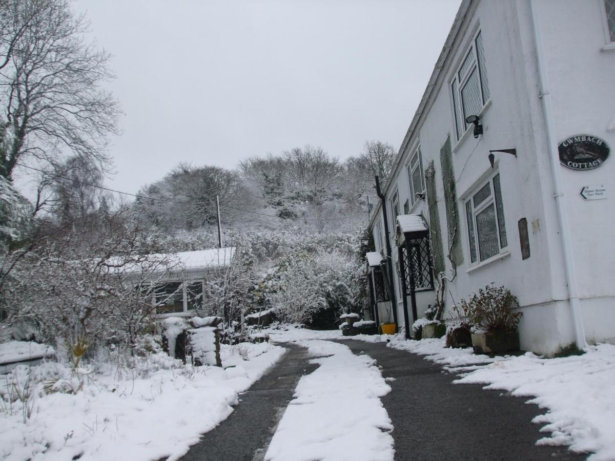 Cwmbach Guest House นีธ ภายนอก รูปภาพ