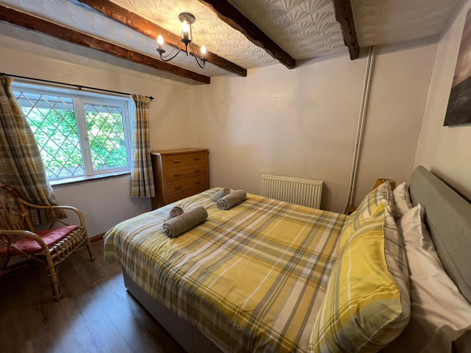 Cwmbach Guest House นีธ ห้อง รูปภาพ