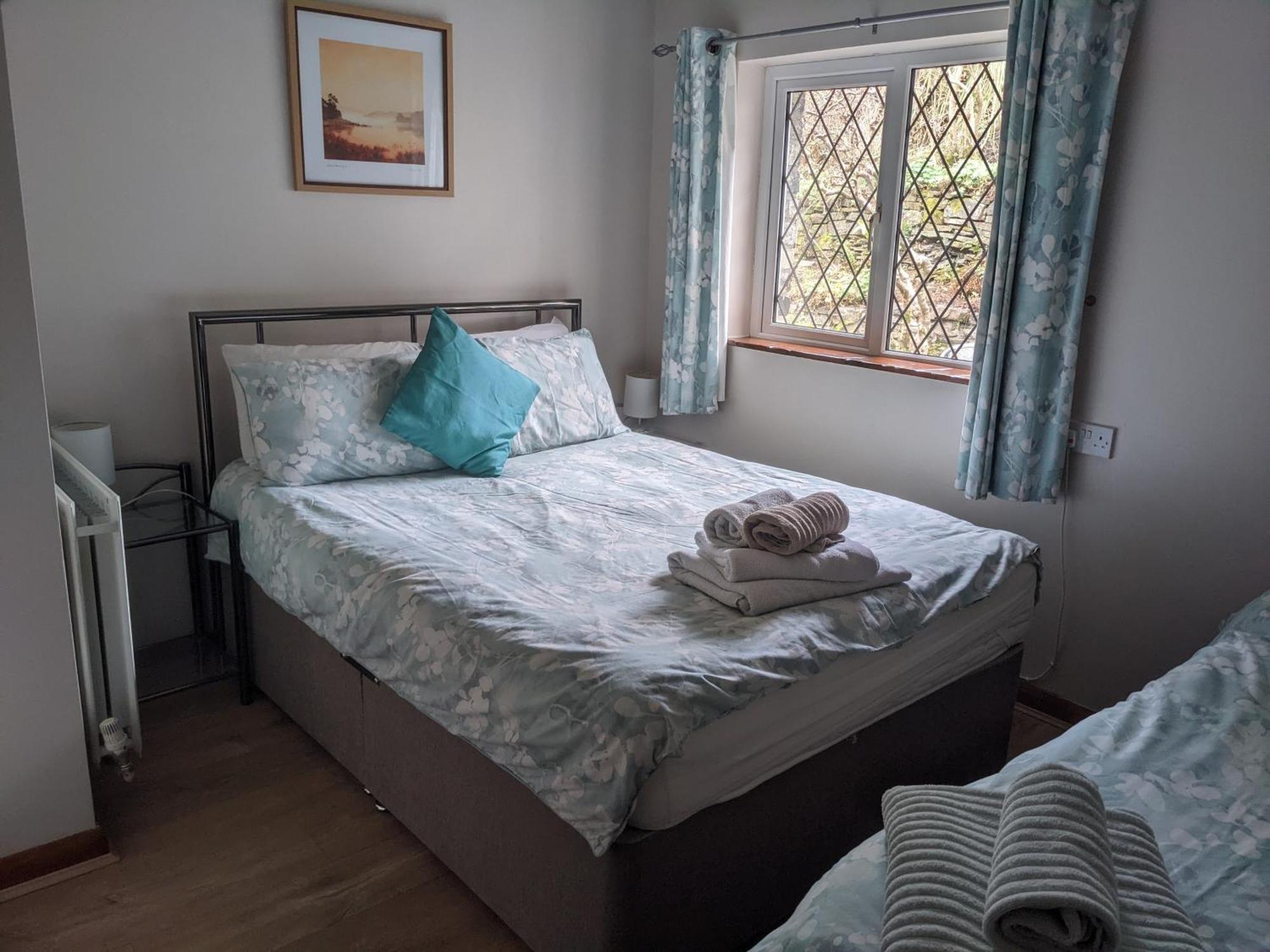 Cwmbach Guest House นีธ ห้อง รูปภาพ
